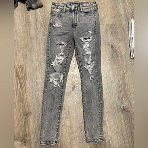 AMERICAN EAGLE skinny grey wash jeans